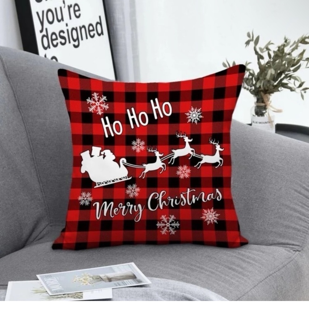 Buffalo Plaid Christmas Santa & Reindeer
Pillow Case Cover